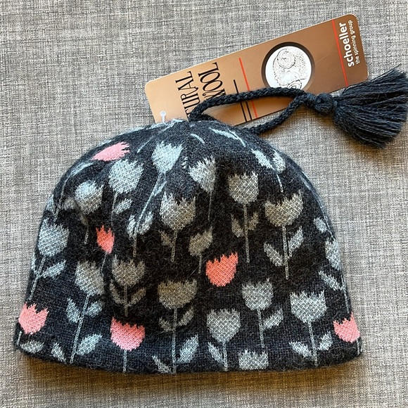 Pistil Wool Tulip Black and Pink Knit Women's Beanie Hat OS - Picture 3 of 8